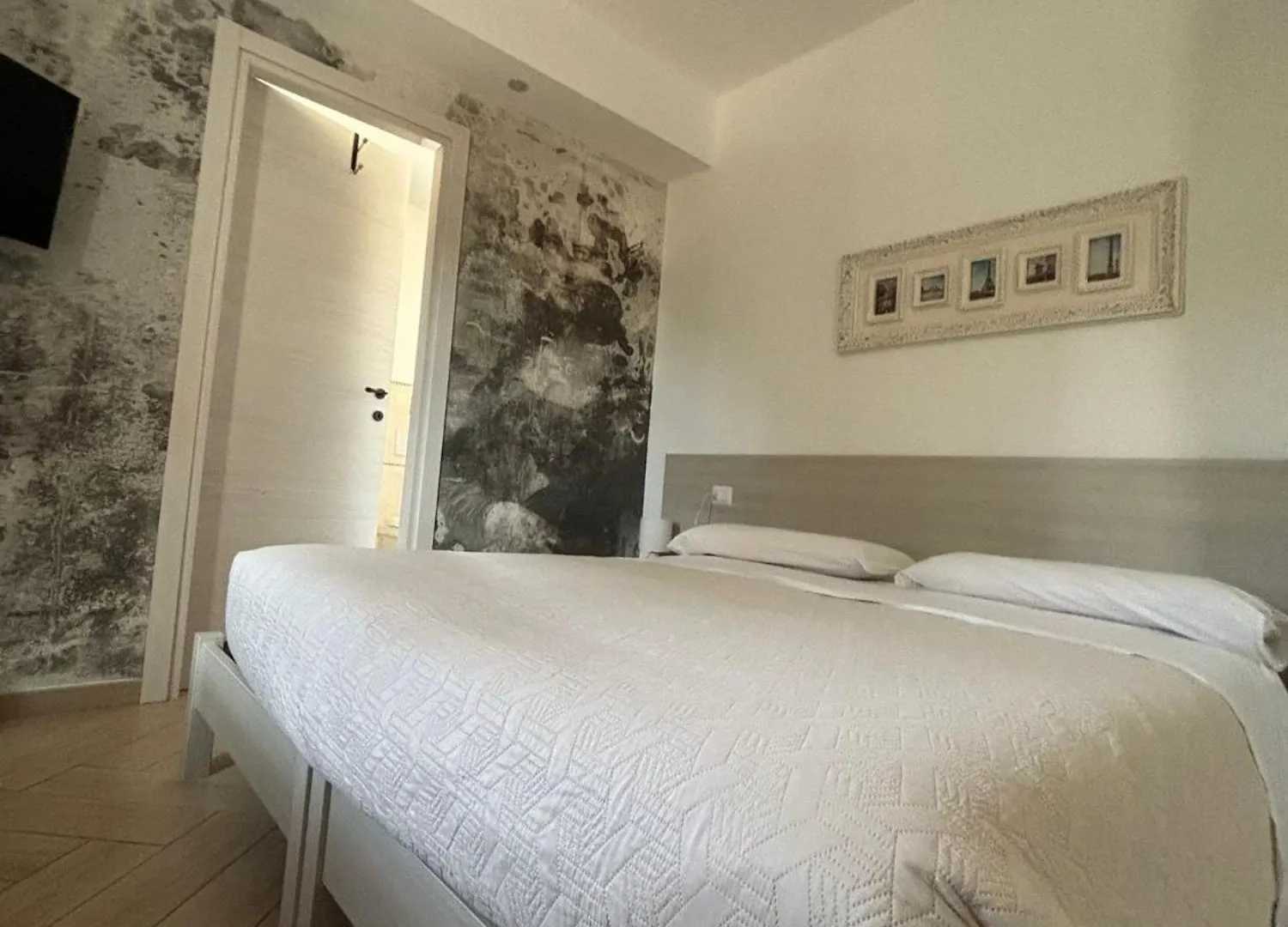 La Casa Di Sofia Hotel Olbia 0*,